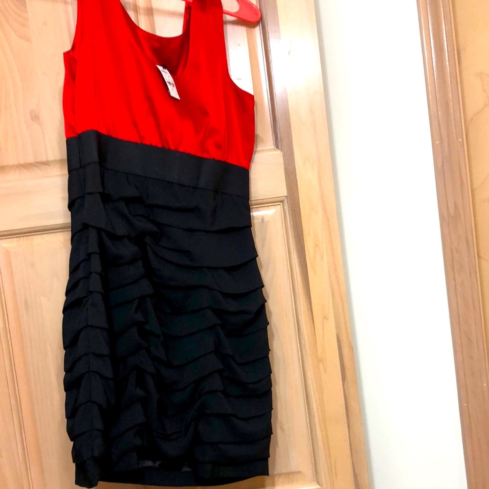 Never worn dress! Size 8